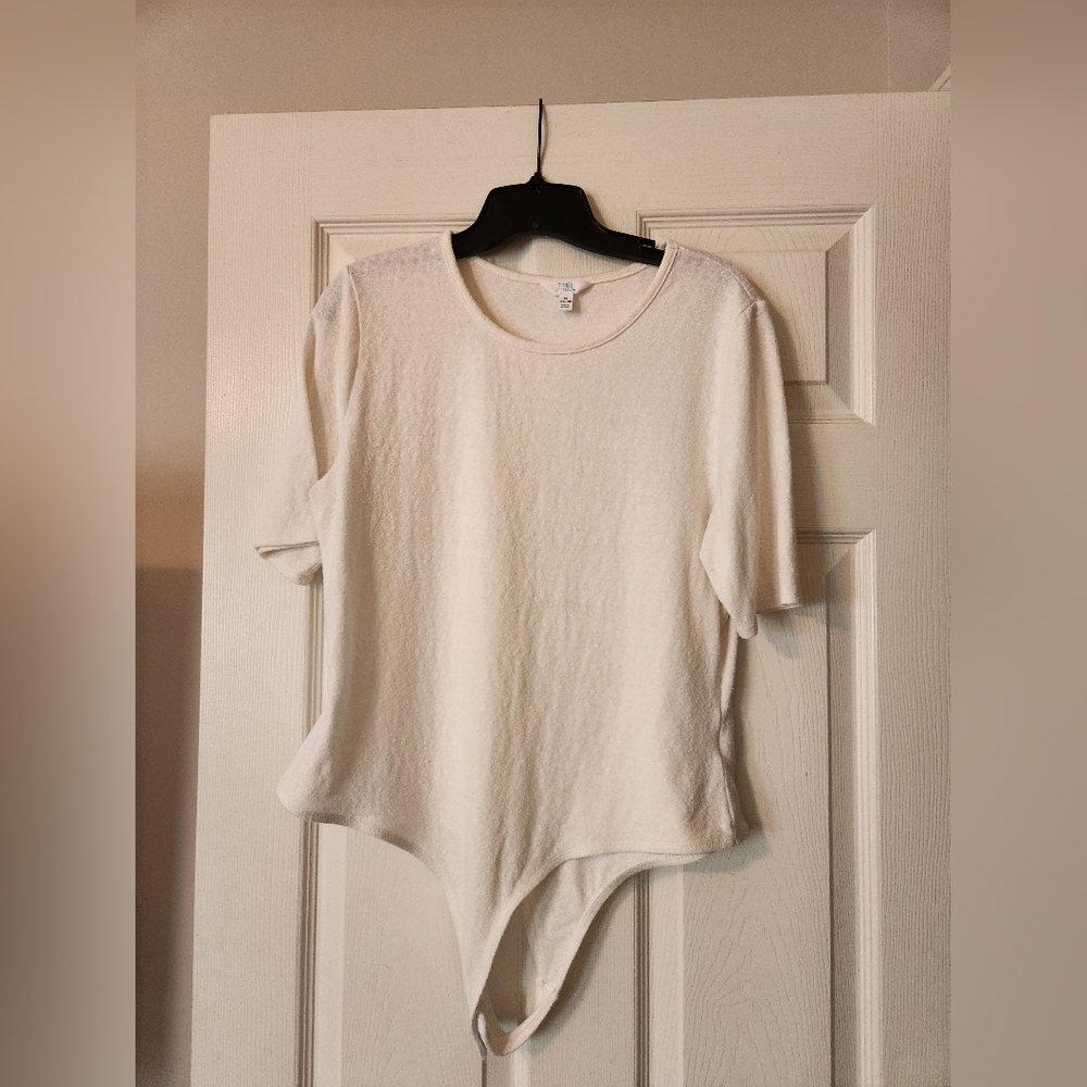 Time and Tru Classic White Tee